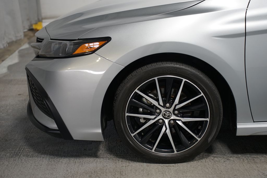 Thumbnail: 2023 Toyota Camry - 5