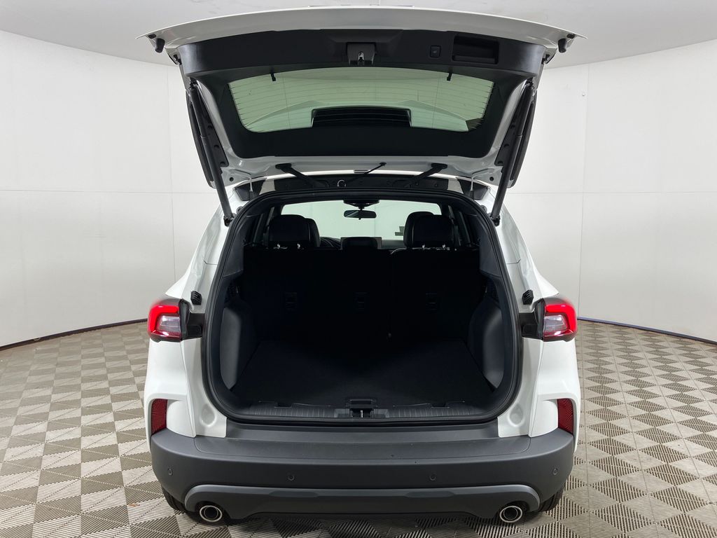 2025 Ford Escape ST-Line photo 23
