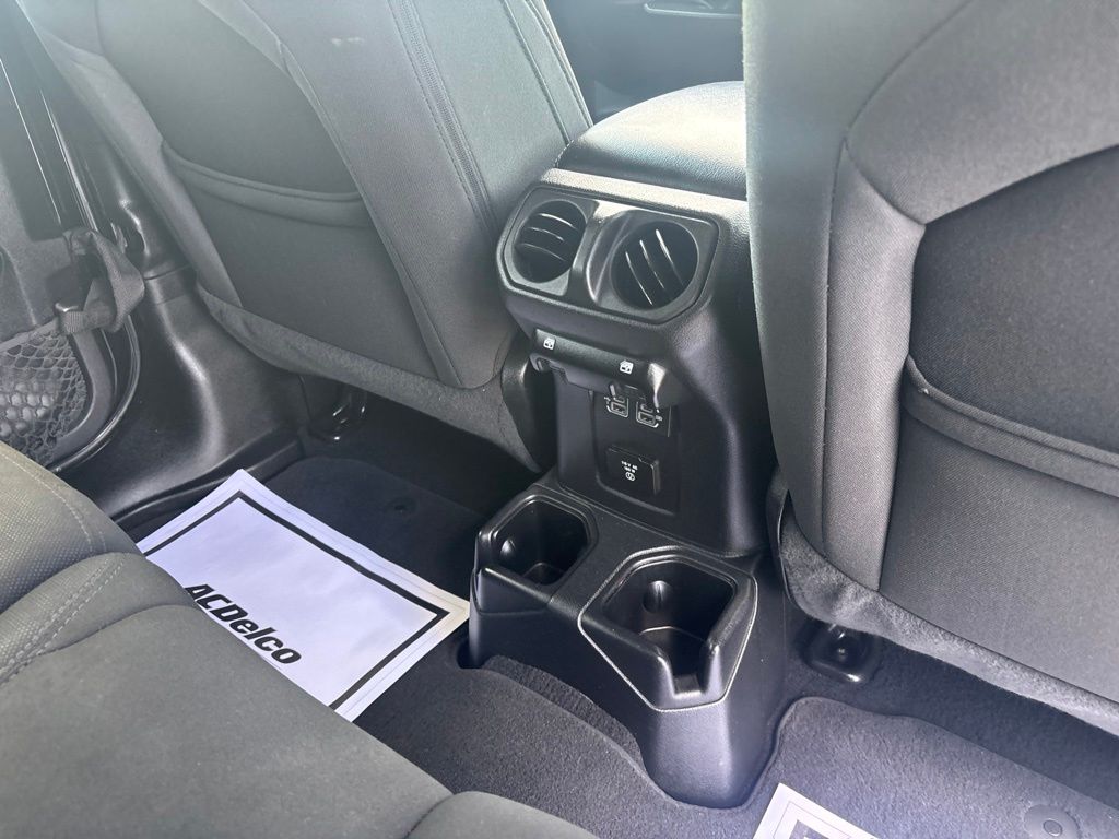 Used 2020 Jeep Wrangler SUV