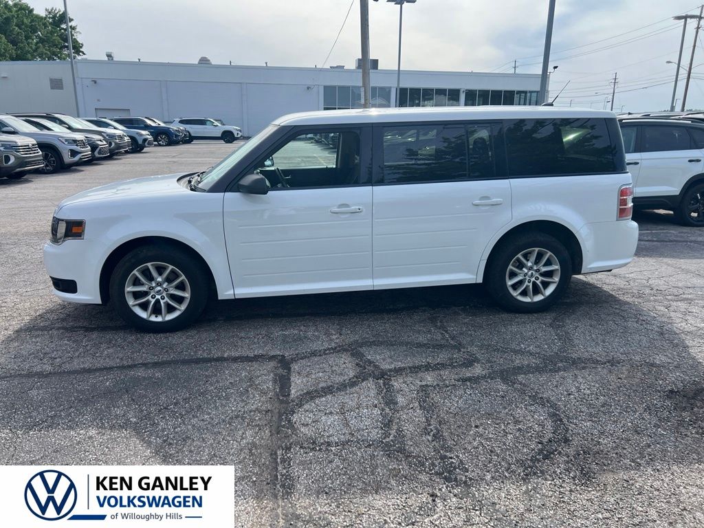 Oxford White 2019 Ford Flex SE FWD SUV / Crossover Front-Wheel Drive 6-Speed Automatic