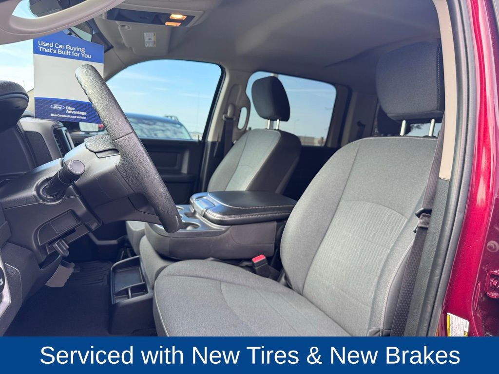 2021 Ram 1500 Classic Tradesman Crew Cab 4x4 5'7" Box