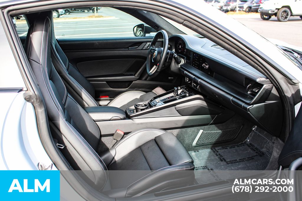 Used 2025 White Porsche Carrera GTS image 21