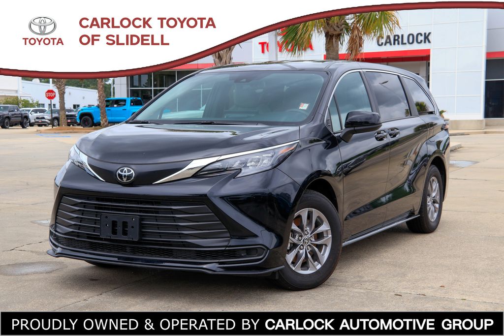 Midnight Black Metallic 2026 Toyota Sienna Minivan Front-Wheel Drive Continuously Variable Transmission