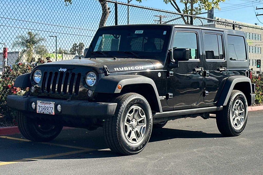 2016 Jeep Wrangler Unlimited Rubicon 10