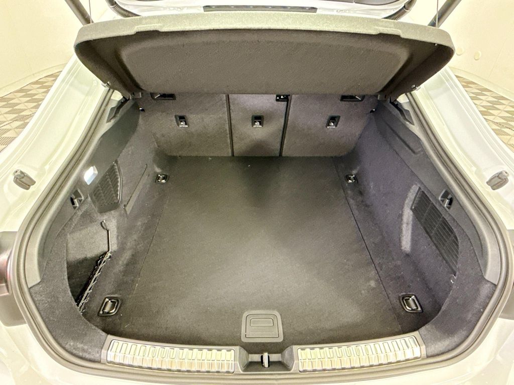 Thumbnail: 2025 Audi A5 - 27