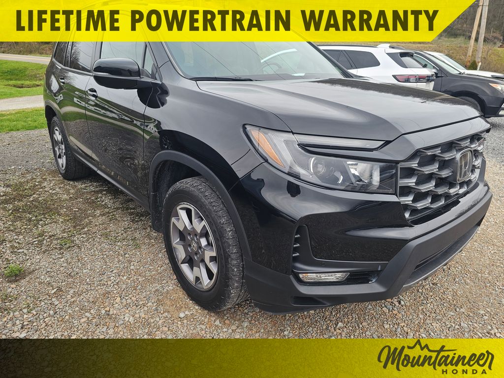 Crystal Black Pearl 2023 Honda Passport TrailSport AWD SUV / Crossover All-Wheel Drive 9-Speed Automatic
