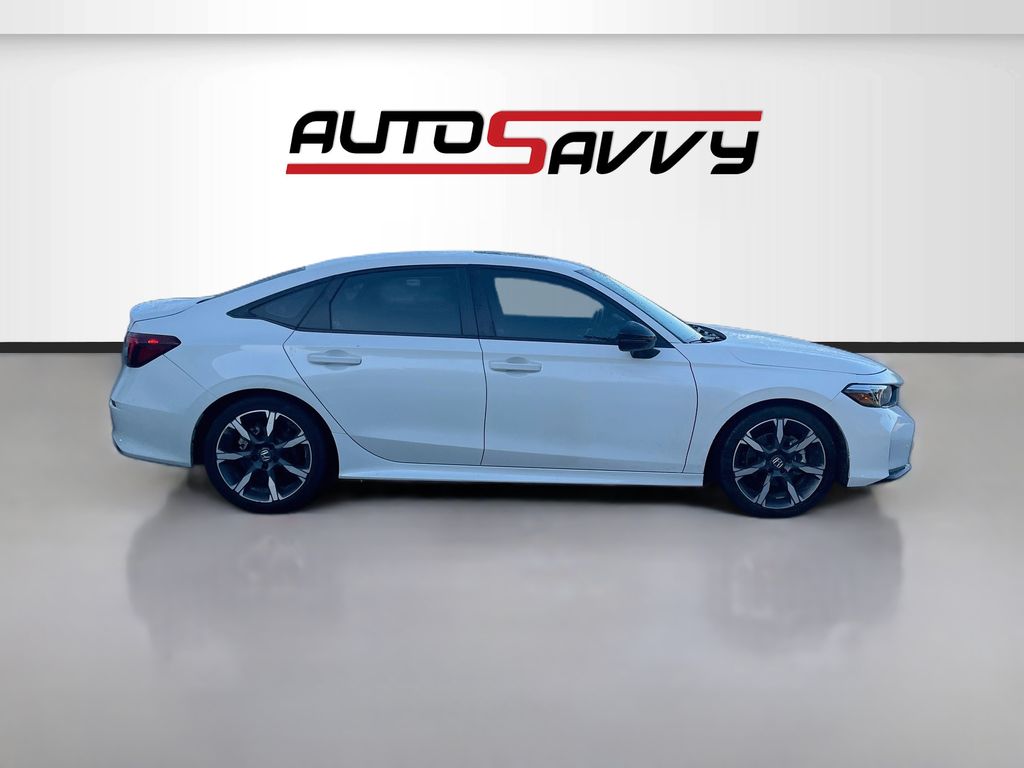 Used 2025 White Honda Sport Touring image 8