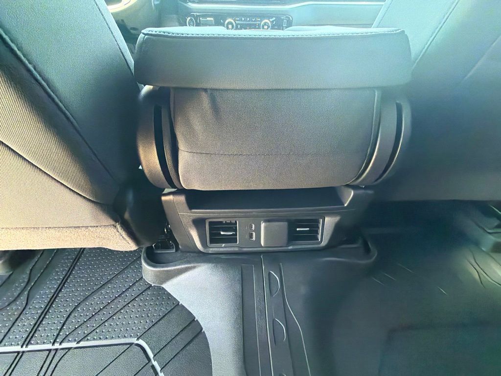 ChevroletSilverado 150021