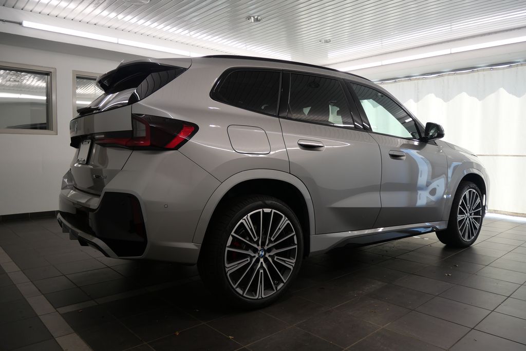 2024 BMW X1 xDrive28i 6