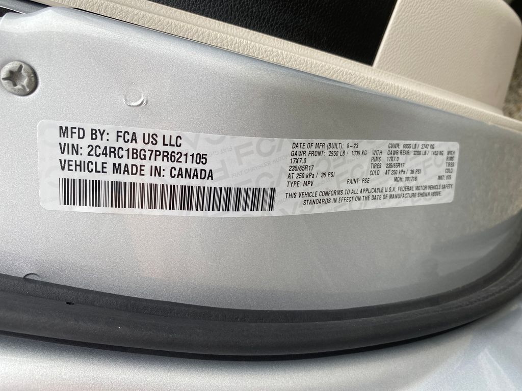 2023 Chrysler Pacifica Touring L Silver at Klick Lewis Buick Chevrolet