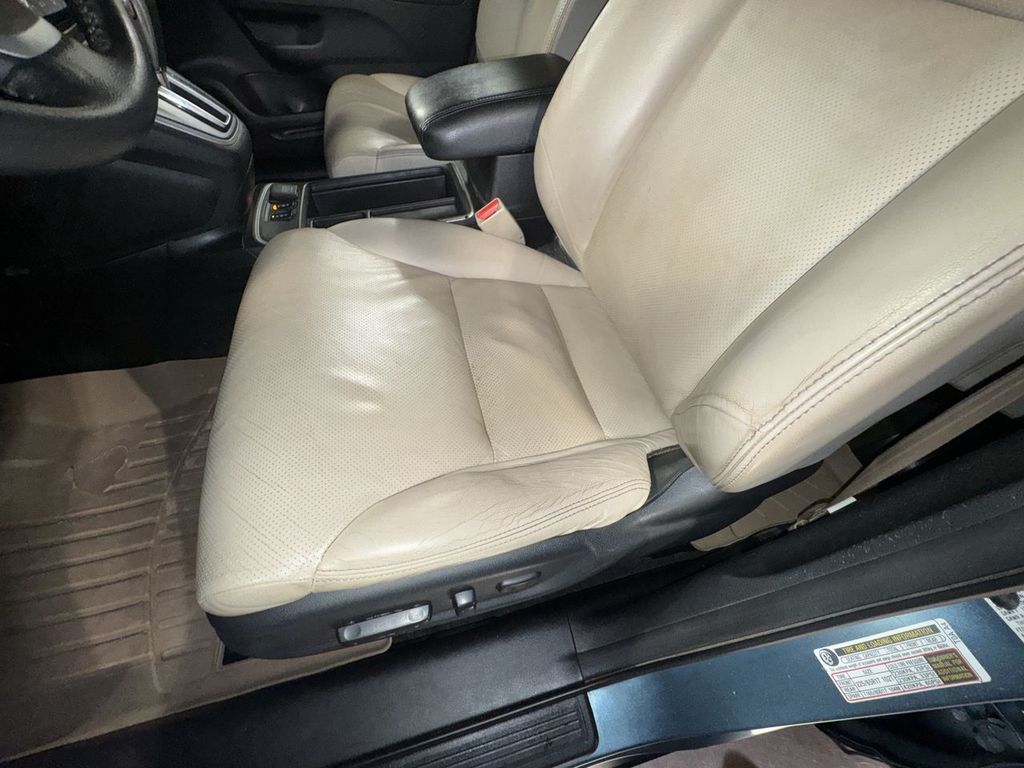 used 2015 Honda CR-V car, priced at $13,798