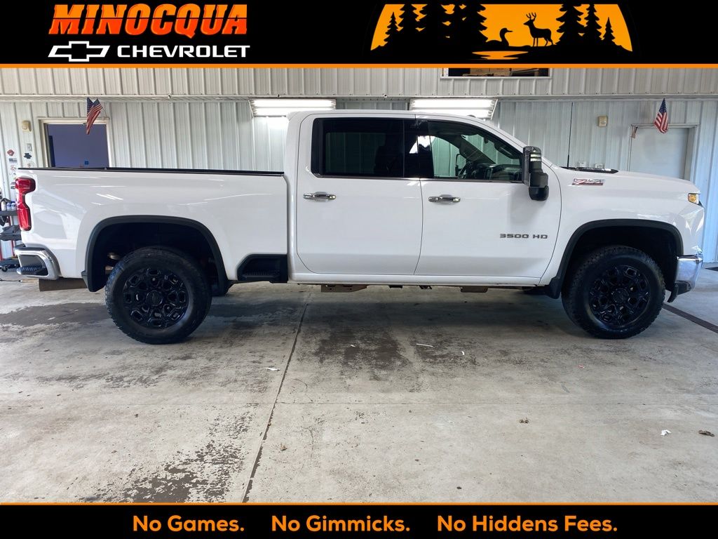 2021 Chevrolet Silverado 3500HD LTZ Crew Cab 4WD