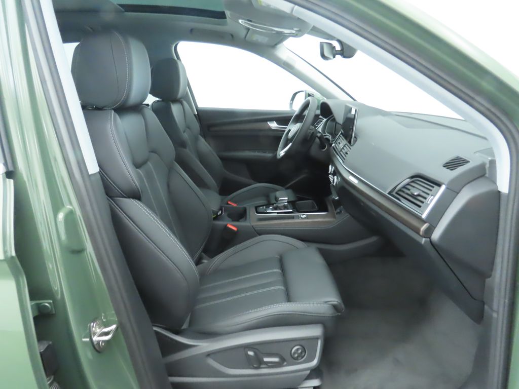 2025 Audi Q5 e Premium Plus 22