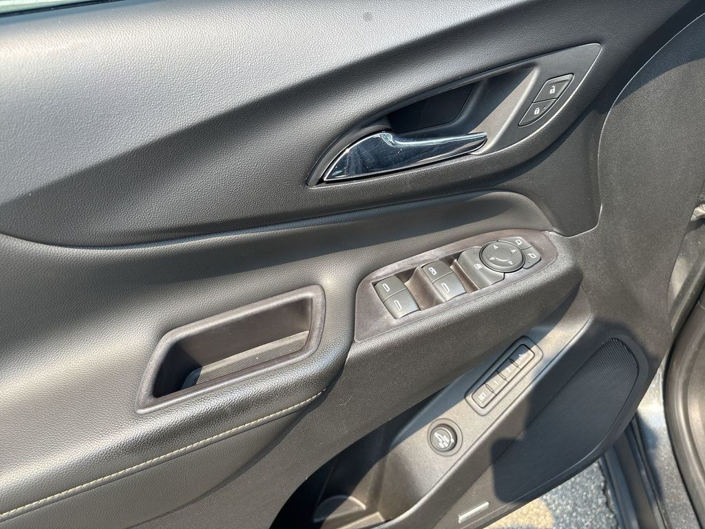 Used 2021 Chevrolet Equinox SUV