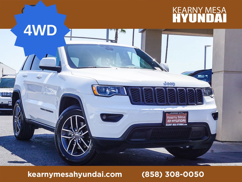  2019 Jeep Grand Cherokee Laredo E 4WD   
