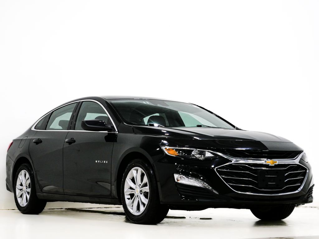 Mosaic Black Metallic 2023 Chevrolet Malibu LT with 1LT FWD Sedan Front-Wheel Drive Continuously Variable Transmission