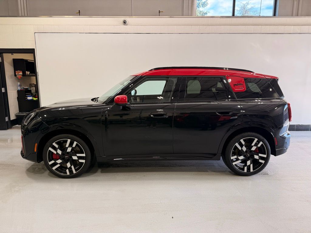 Thumbnail: 2025 MINI Cooper Countryman - 2