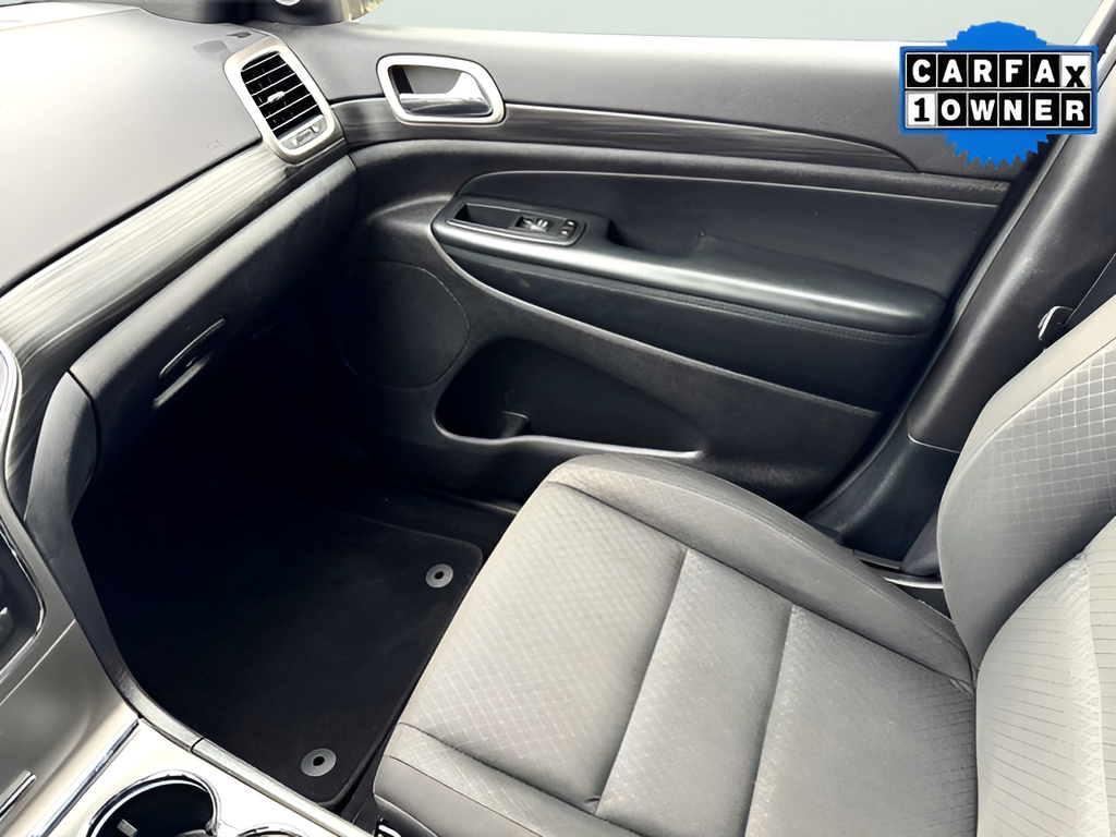 Used Car 2020 Jeep Grand Cherokee  Laredo E For Sale Under $25,000 In Austin, Texas