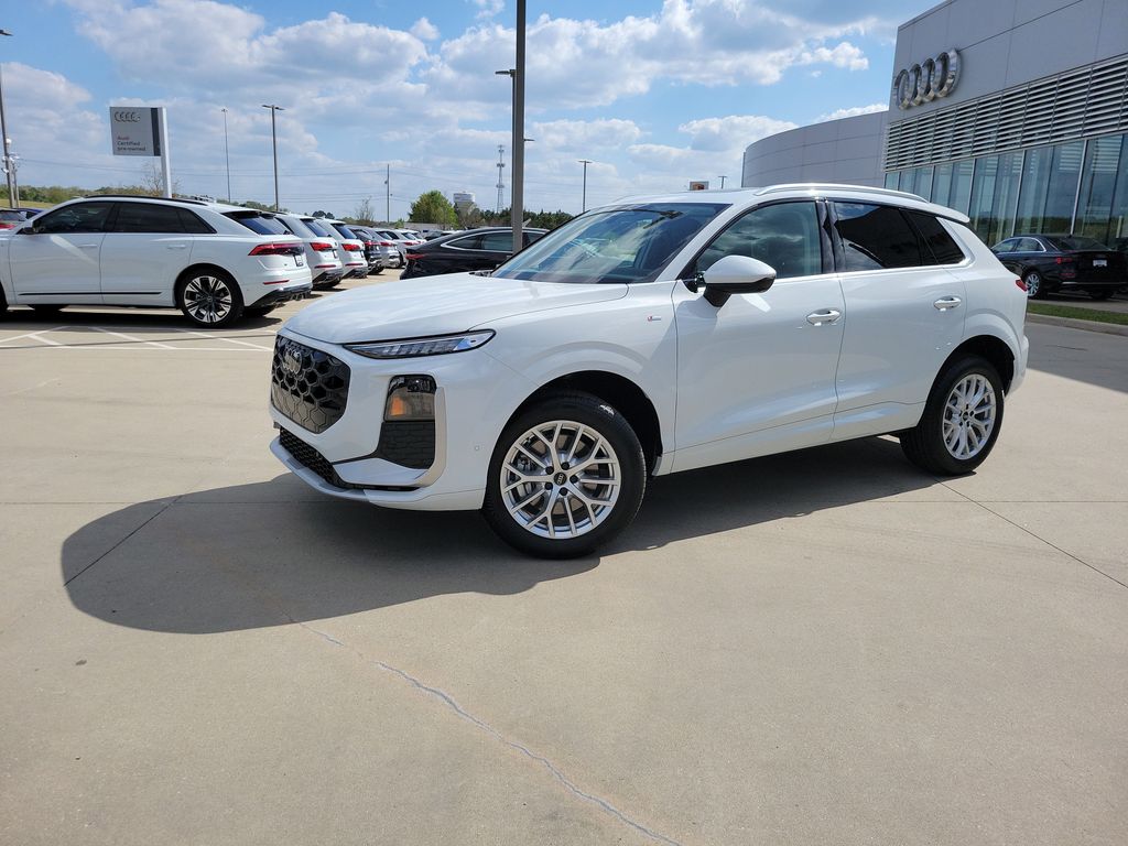 2026 Audi Q3 quattro S Line TFSI