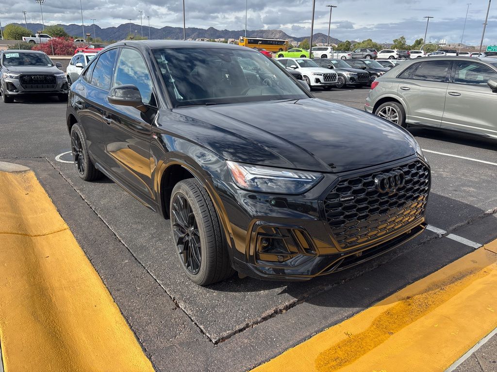 Thumbnail: 2024 Audi Q5 - 3