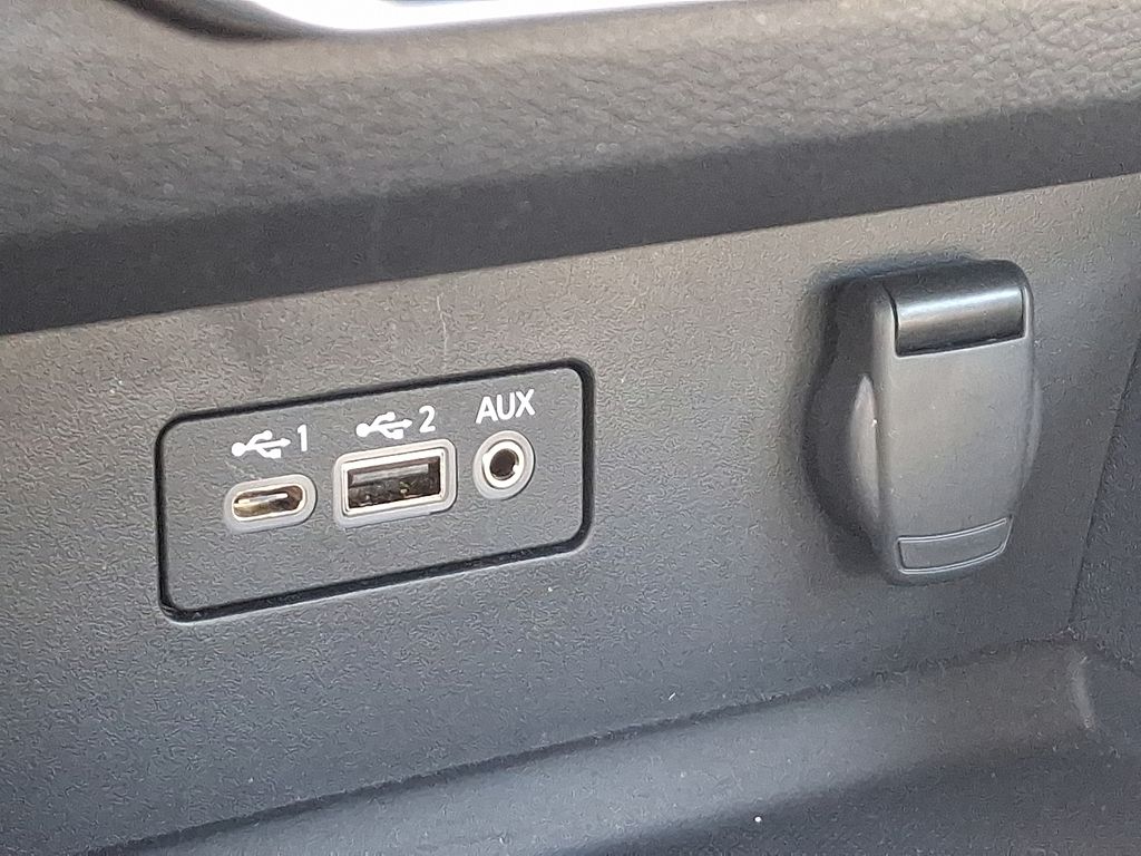 2022 Nissan Altima SV 25