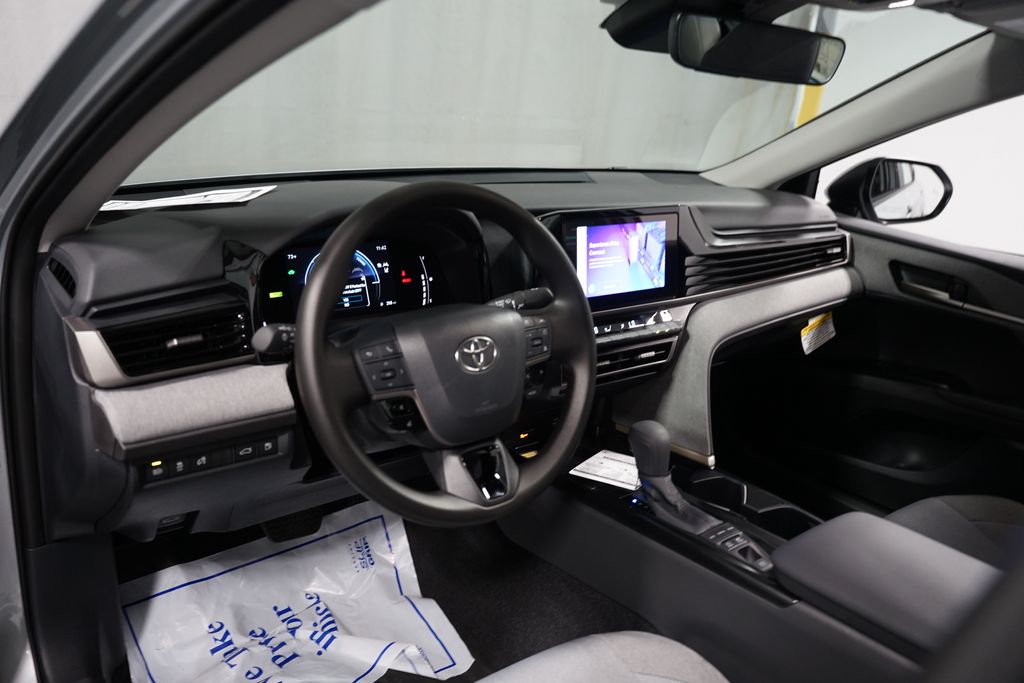 Thumbnail: 2026 Toyota Camry - 11