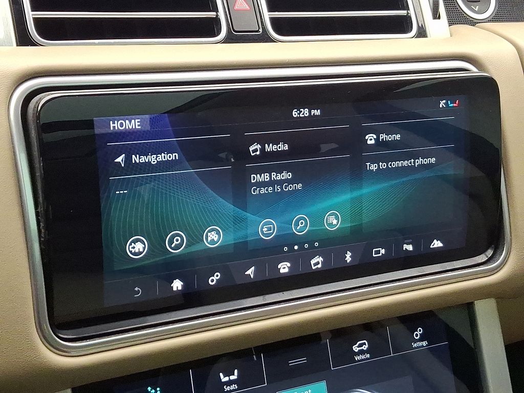 Thumbnail: 2019 Land Rover Range Rover - 25
