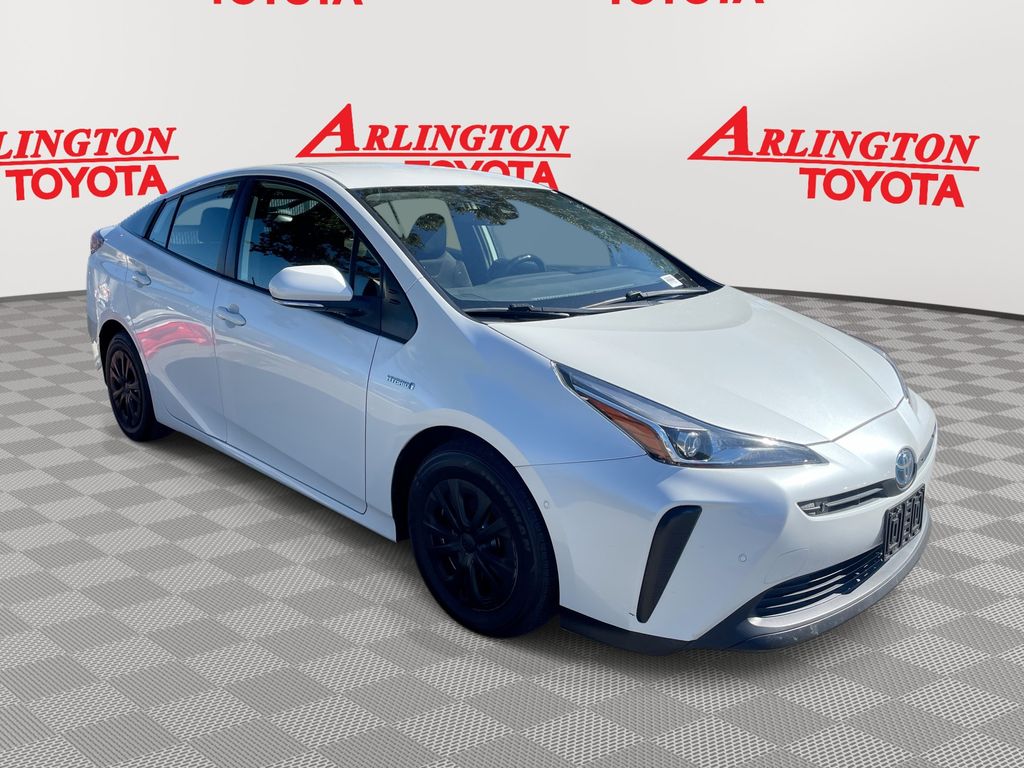 2021 Toyota Prius LE