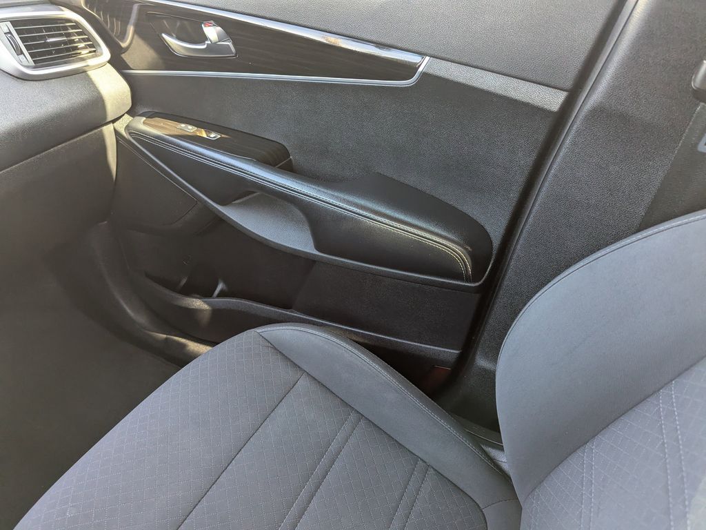 used 2020 Kia Sorento car, priced at $9,893