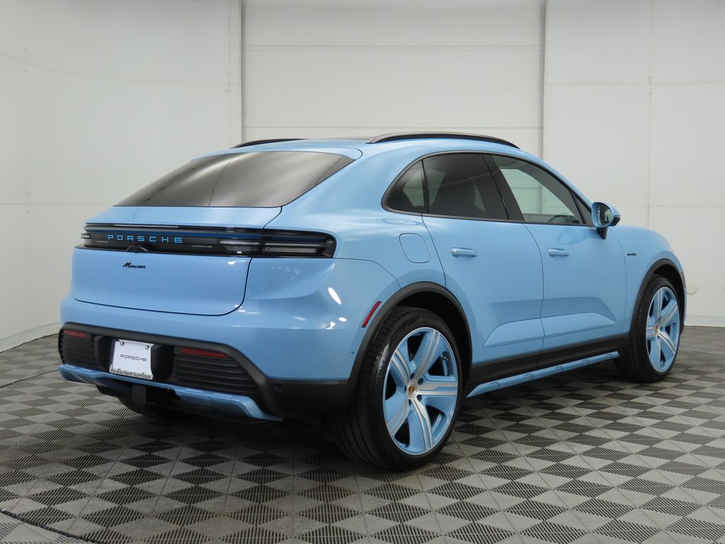 Thumbnail: 2025 Porsche Macan - 7