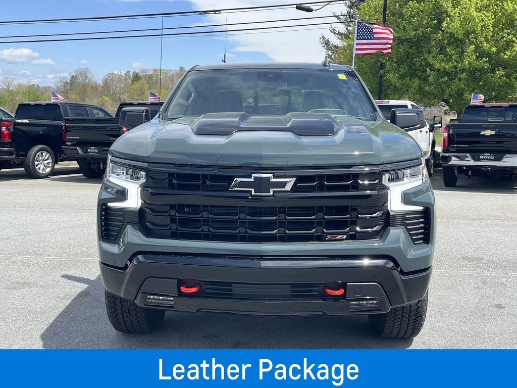 2025 Chevrolet Silverado 1500 LT Trail Boss photo