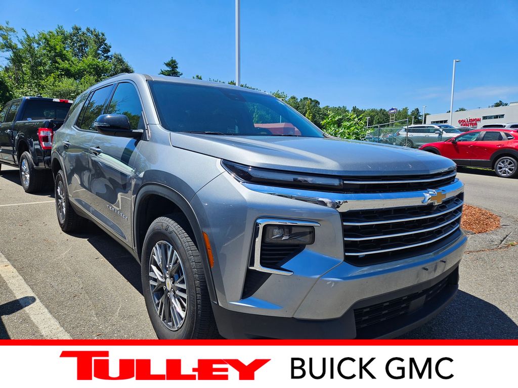 Sterling Gray Metallic 2026 Chevrolet Traverse SUV / Crossover Four-Wheel Drive 8-Speed Automatic