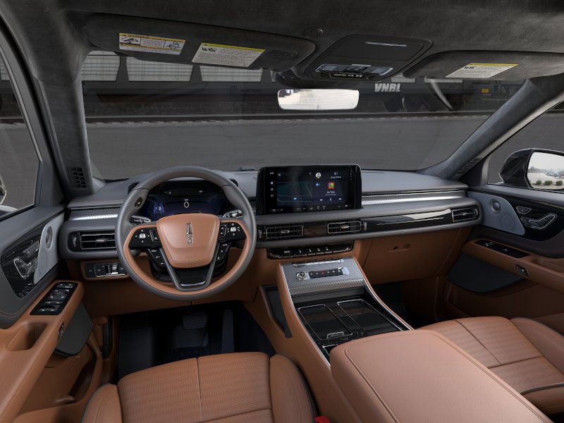 2025 Lincoln Aviator Black Label 9