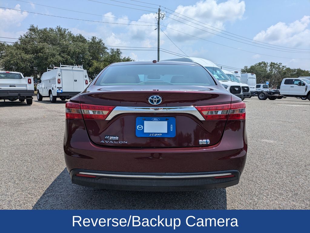 2018 Toyota Avalon Hybrid XLE Premium
