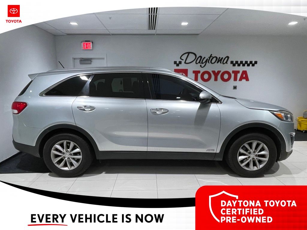 Used 2017 Kia Sorento LX with VIN 5XYPGDA37HG322960 for sale in Daytona Beach, FL