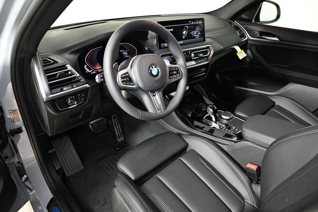 2025 BMW X4 xDrive30i 15