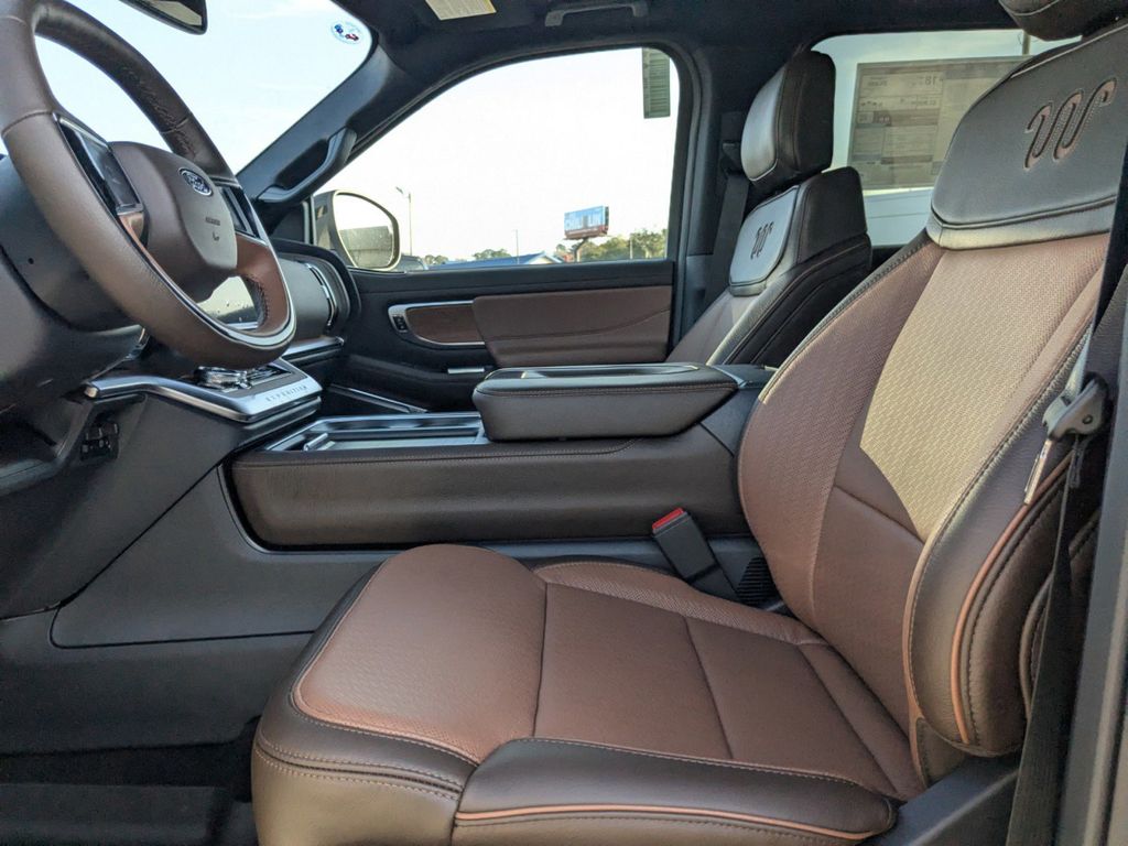 2025 Ford Expedition King Ranch