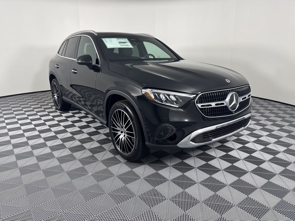2026 Mercedes-Benz GLC GLC 300 4MATIC's photo