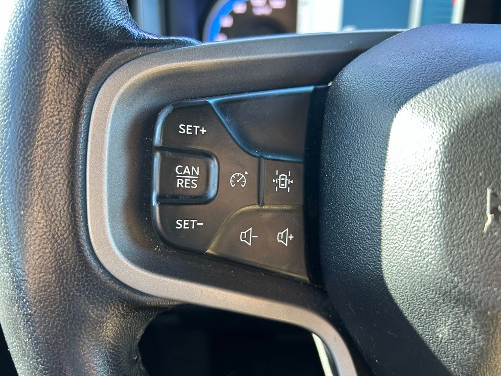 Thumbnail: 2022 Ford Bronco - 18