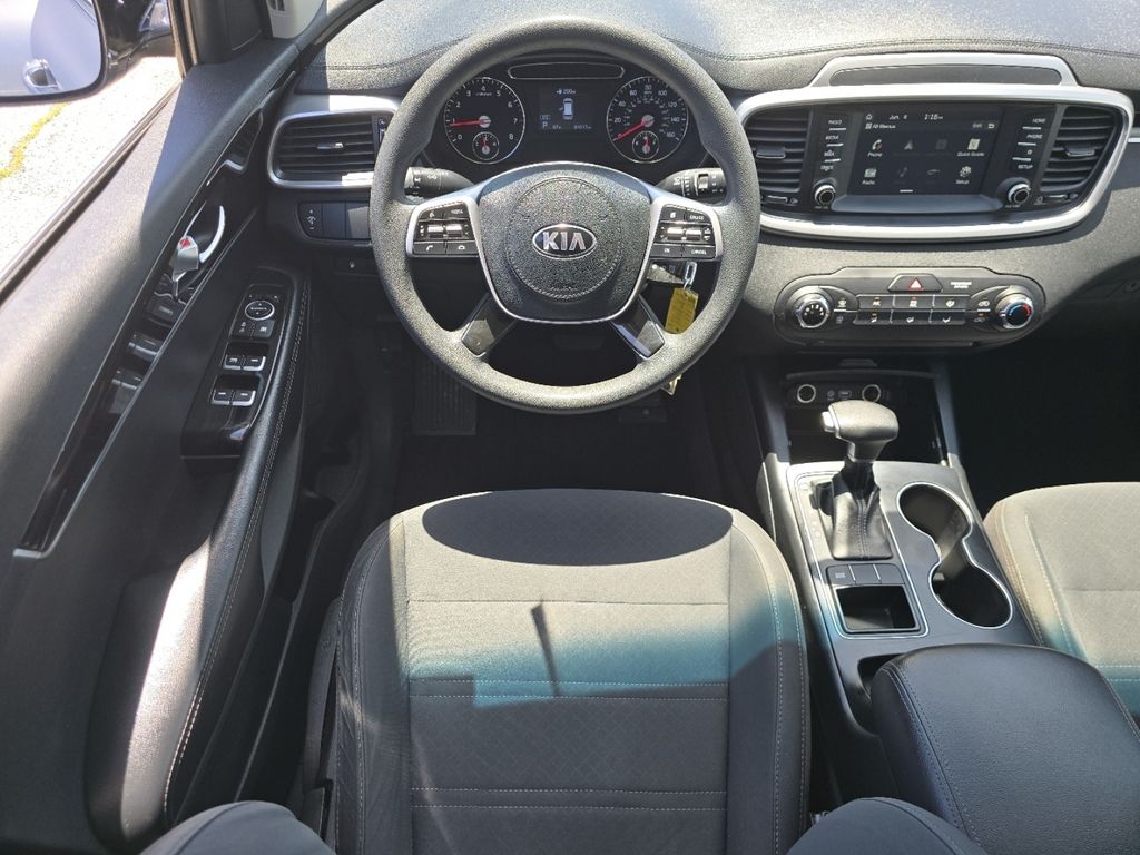 Used 2020 Silver Kia L image 21