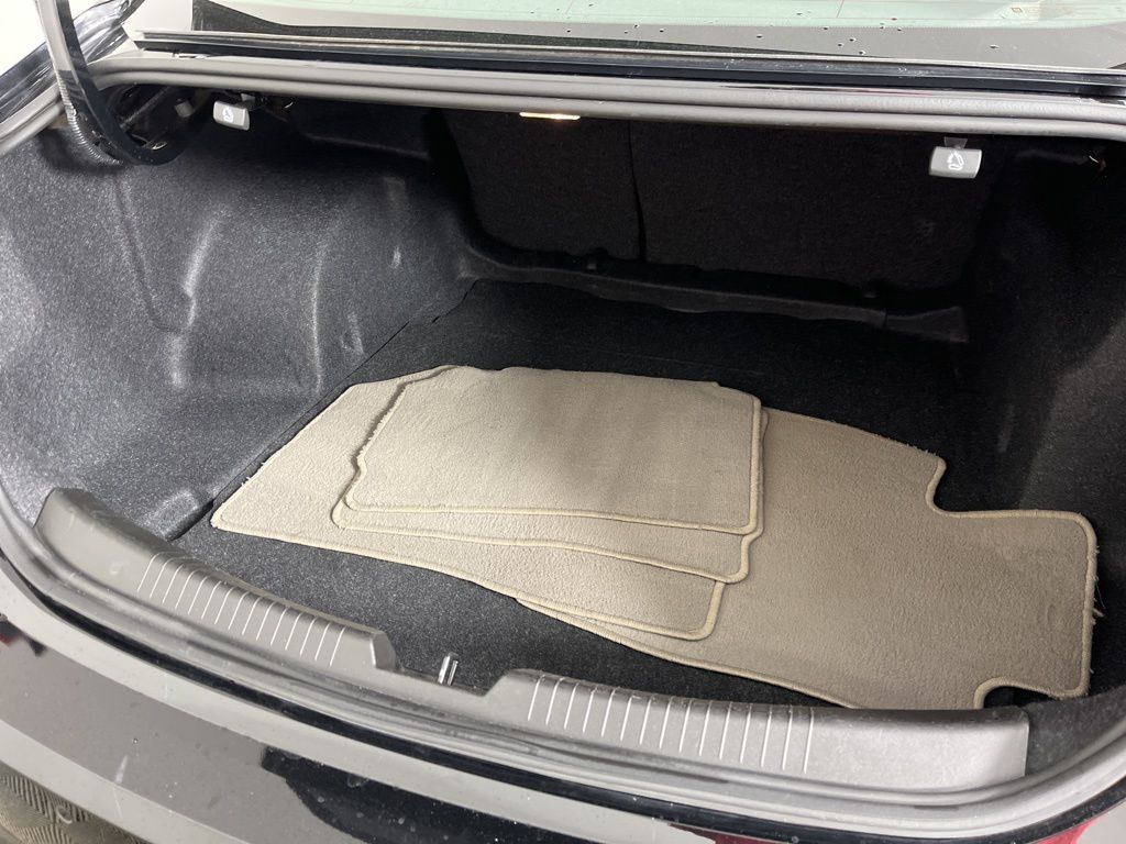 Thumbnail: 2025 Chevrolet Malibu - 9