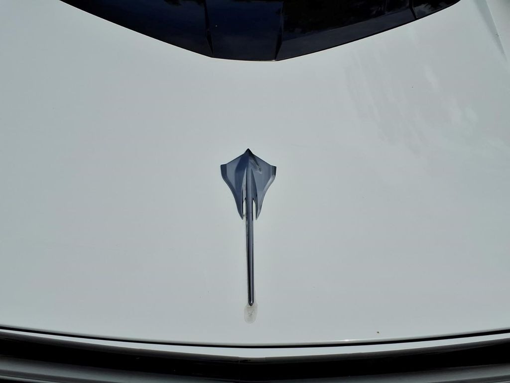 ChevroletCorvette33