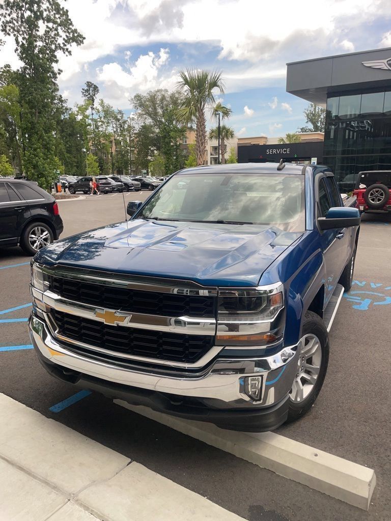 Deep Ocean Blue Metallic 2018 Chevrolet Silverado 1500 LT Double Cab 4WD Pickup Truck Four-Wheel Drive 6-Speed Automatic Overdrive
