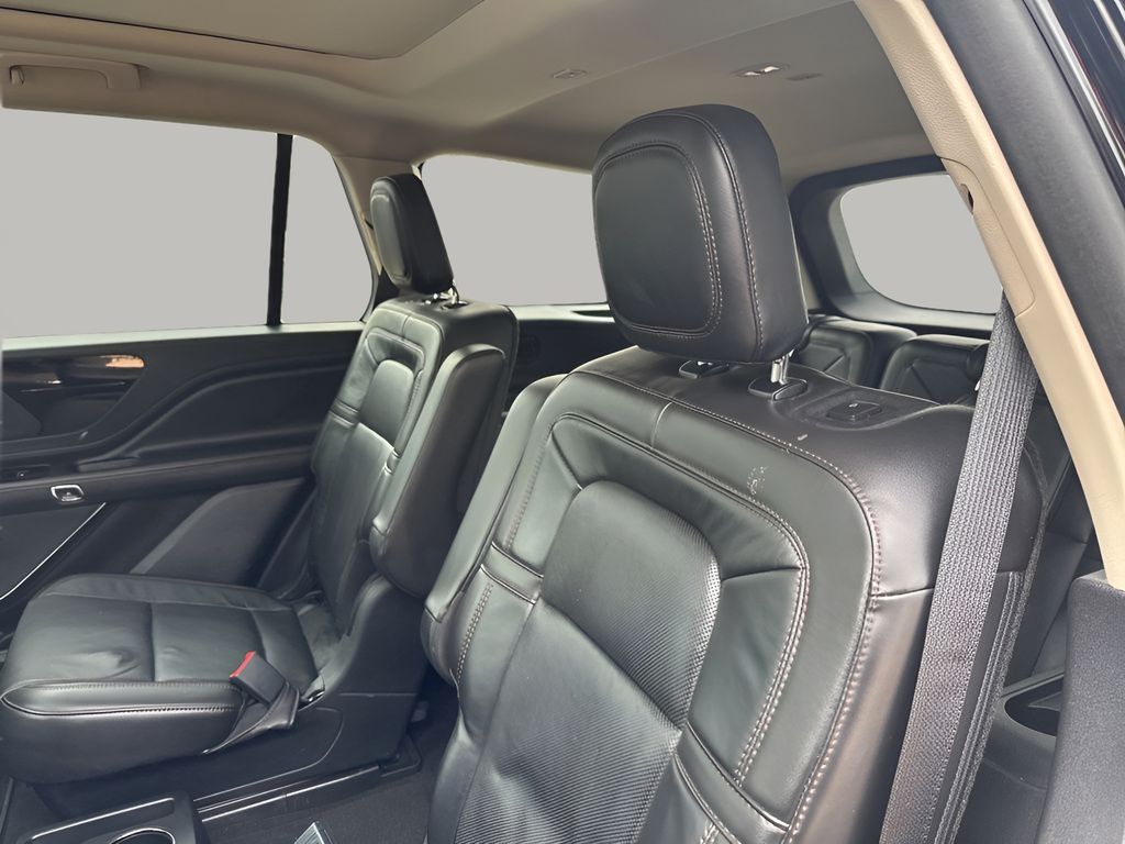 Used Car 2022 Lincoln Aviator  Reserve For Sale Under $40,000 In Austin, Texas