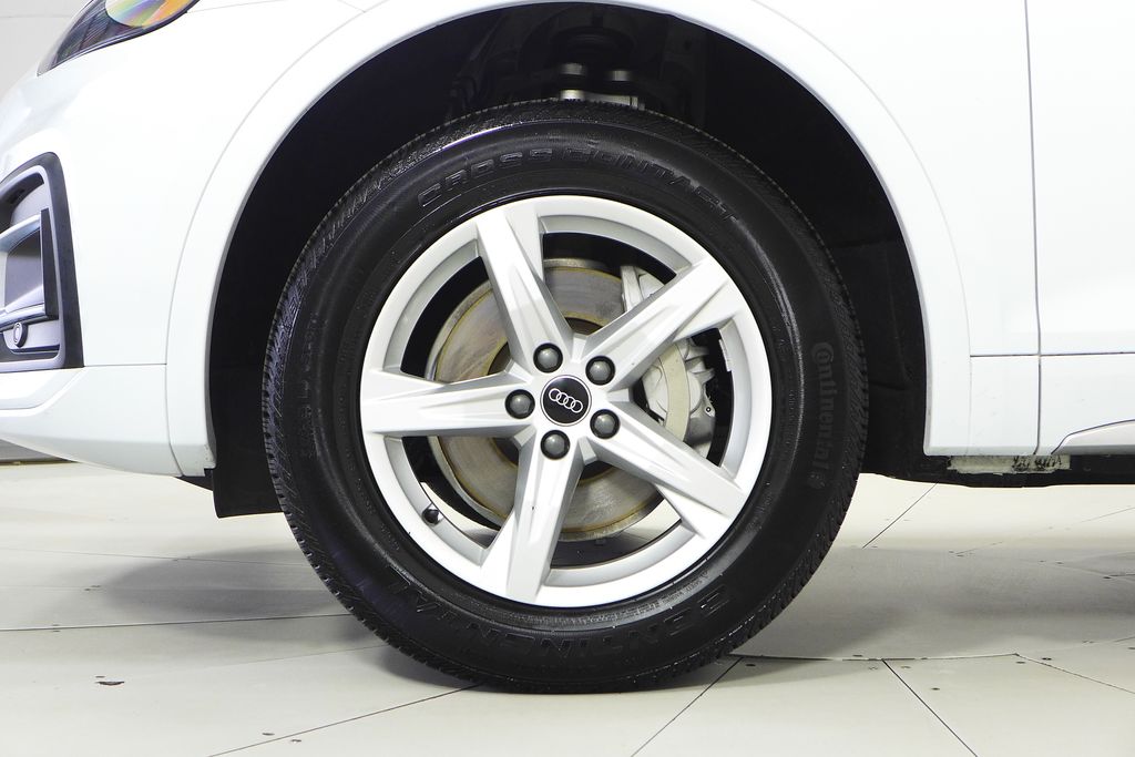 Thumbnail: 2023 Audi Q5 - 5