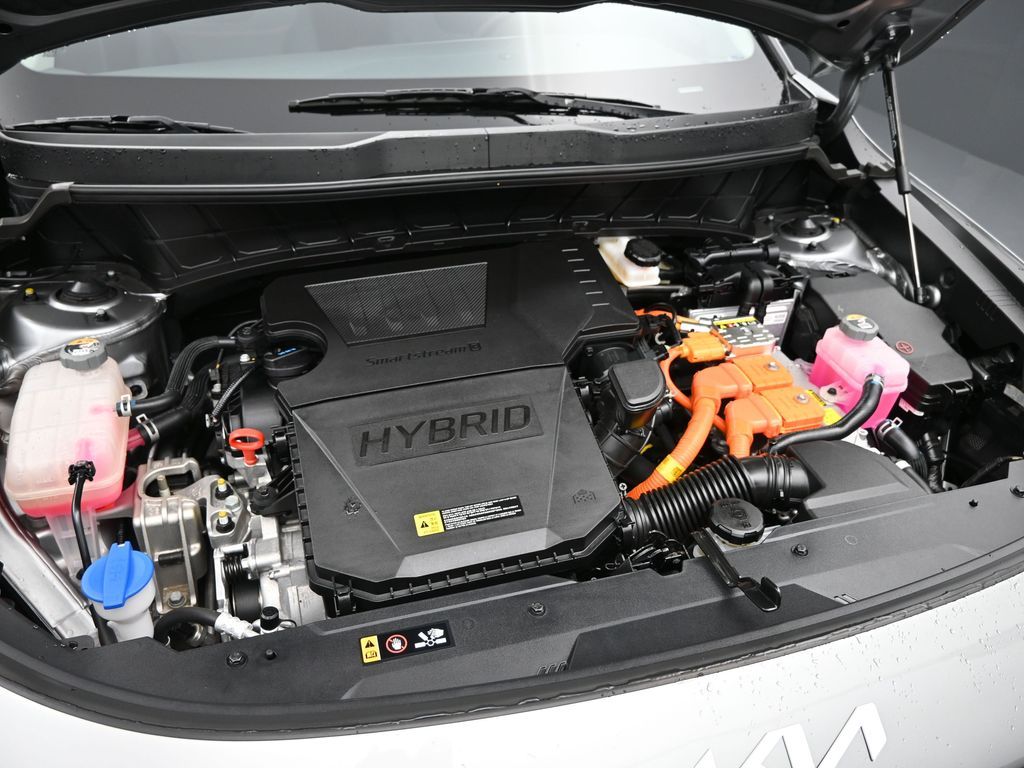 2023 Kia Niro LX