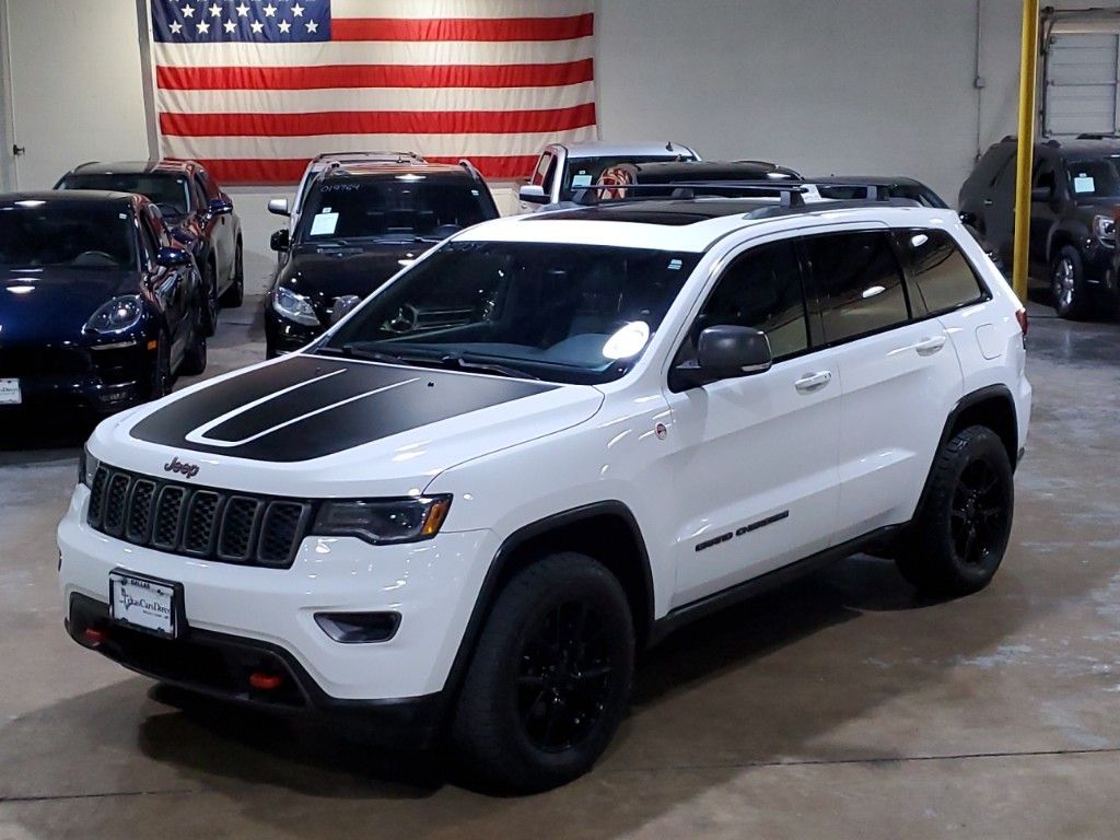 2018 Jeep Grand Cherokee Trailhawk 39