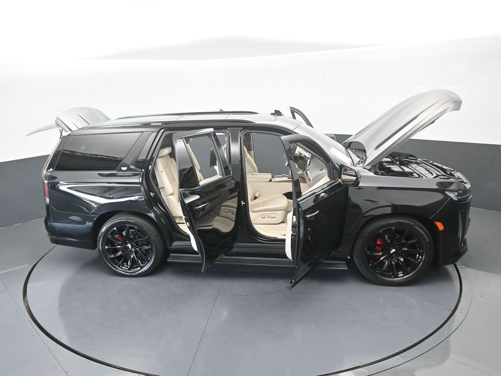 Used 2021 Black Raven Cadillac Sport Platinum image 94