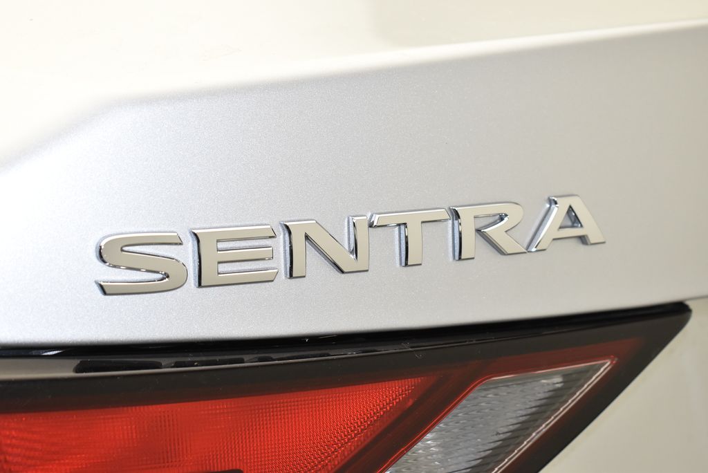 2022 Nissan Sentra SV 9