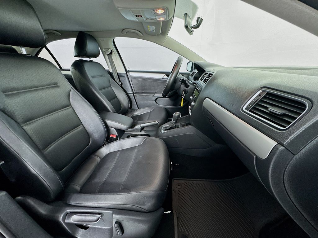 Used Car 2014 Volkswagen Jetta  1.8t Se For Sale Under $10,000 In Austin, Texas